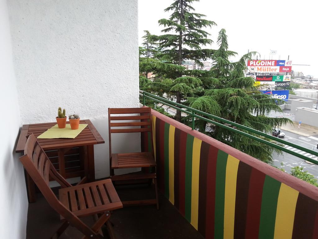 Apartment Panoramic View Of Kvarner - Free Parking リエカ 部屋 写真